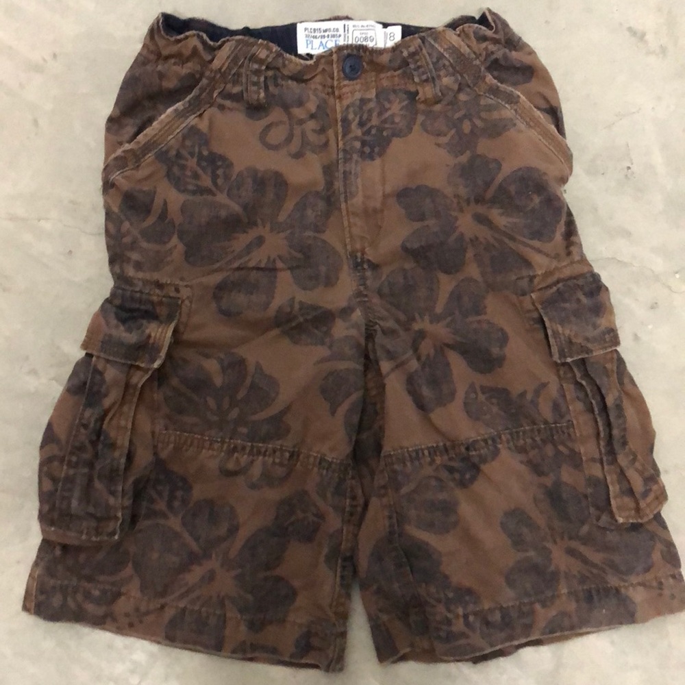 Children’s place cargo shorts